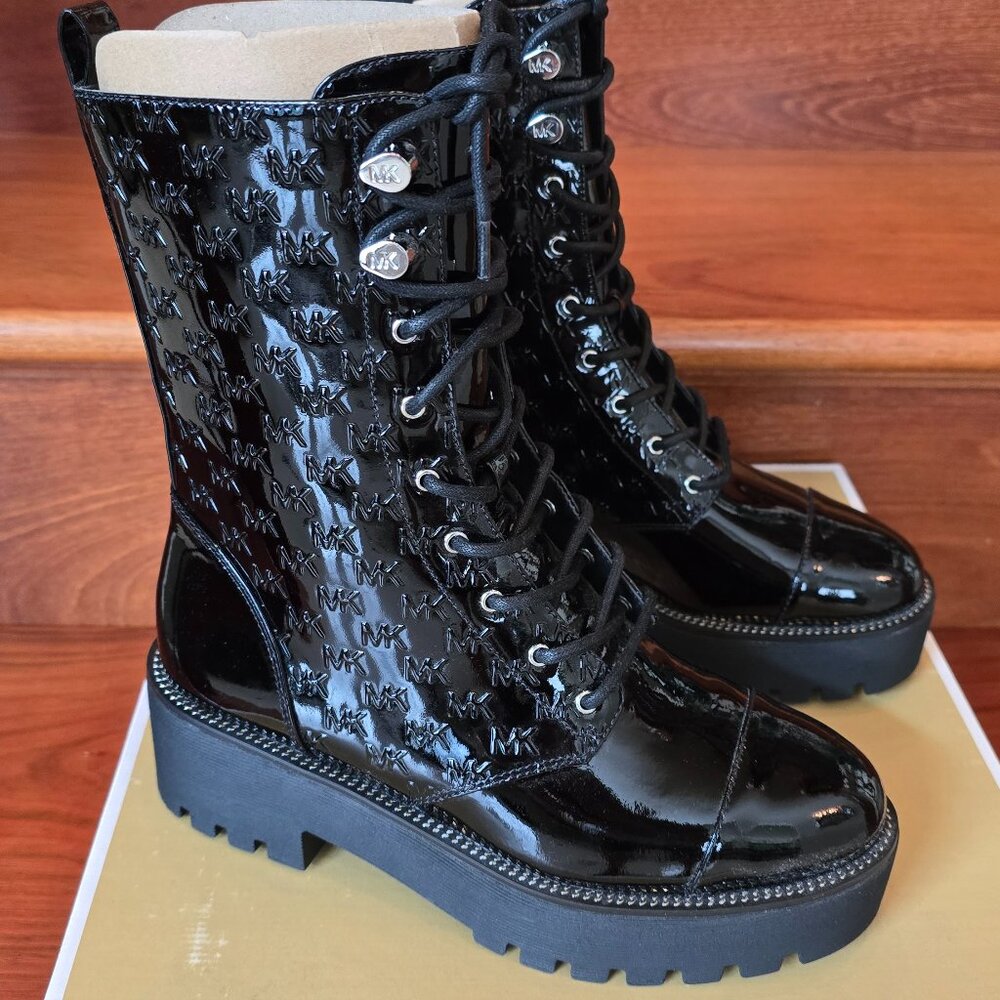 MICHAEL MICHAEL KORS Women's Bryce Logo LaceUp Lug Sole Combat Booties Black 6.5